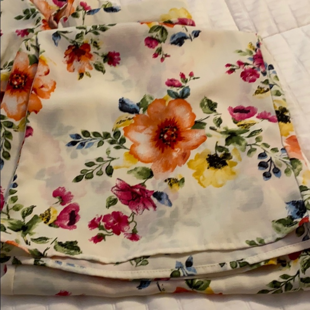 Floral set - Picture 6 of 11